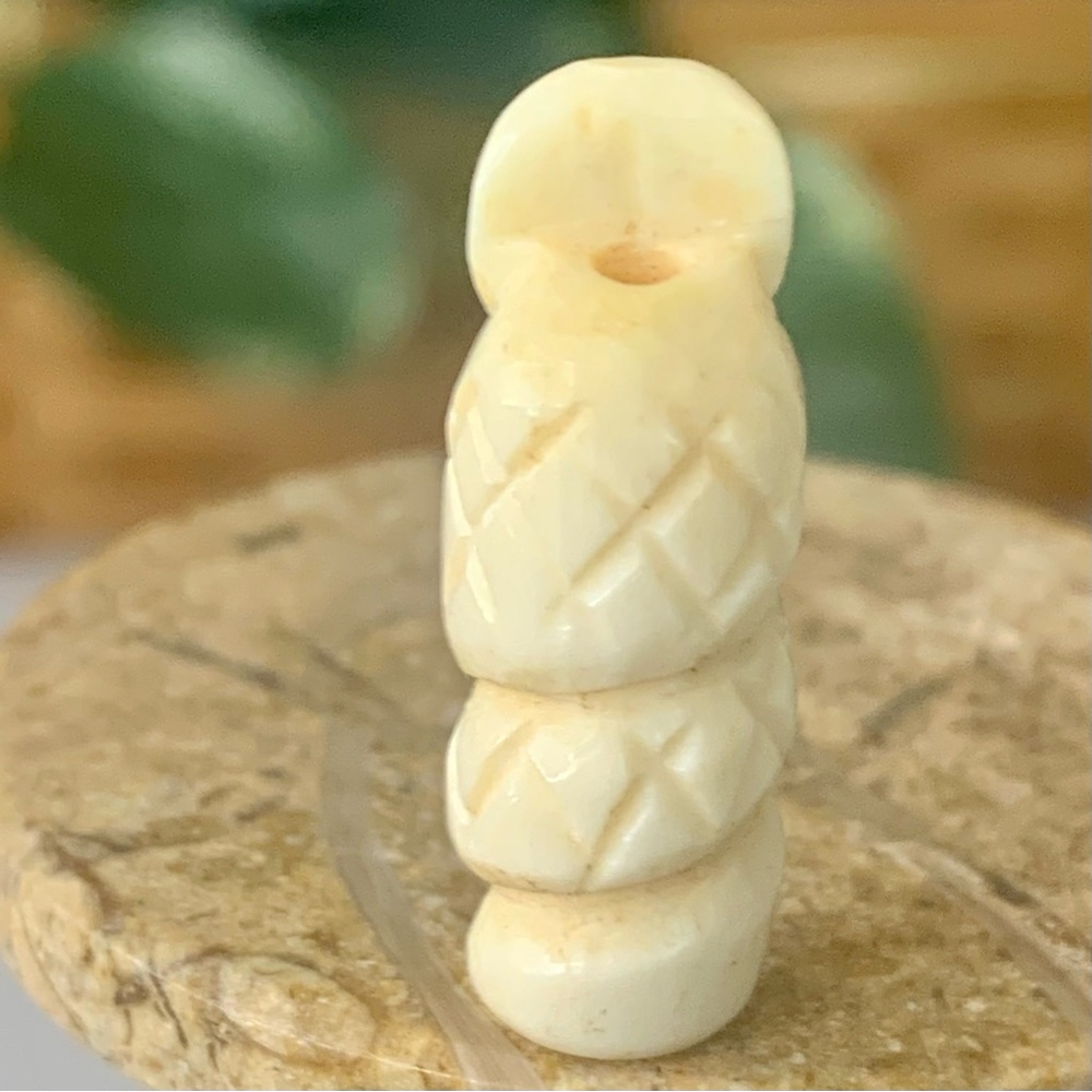Hand Carved Snake Bone Bead Top Drilled Detailed Coiled Cobra Animal Carving 1" - Picture 2 of 16